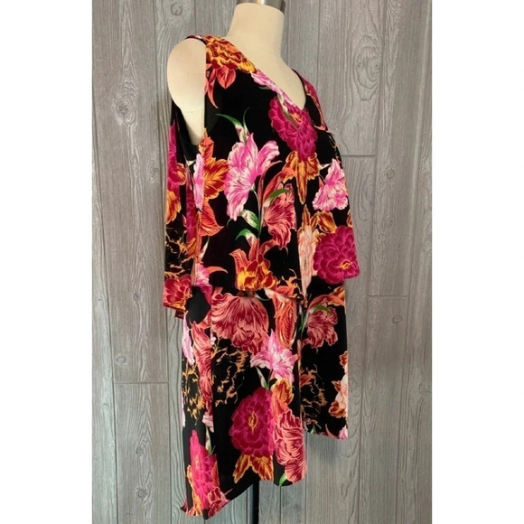 Tahari Floral Asymmetrical Hem Dress 8P - Picture 1 of 6